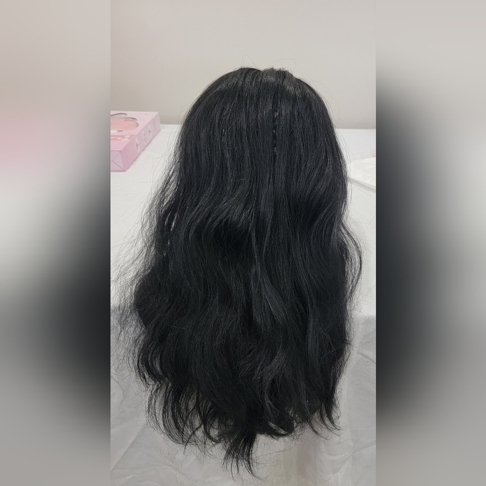 25 Inch Black Wavy Lace Front Wig Heat Resistant Synthetic Fiber Natural Look